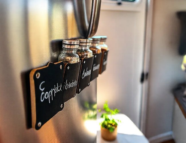Magnetic Spice Jars That Stick Like Magic